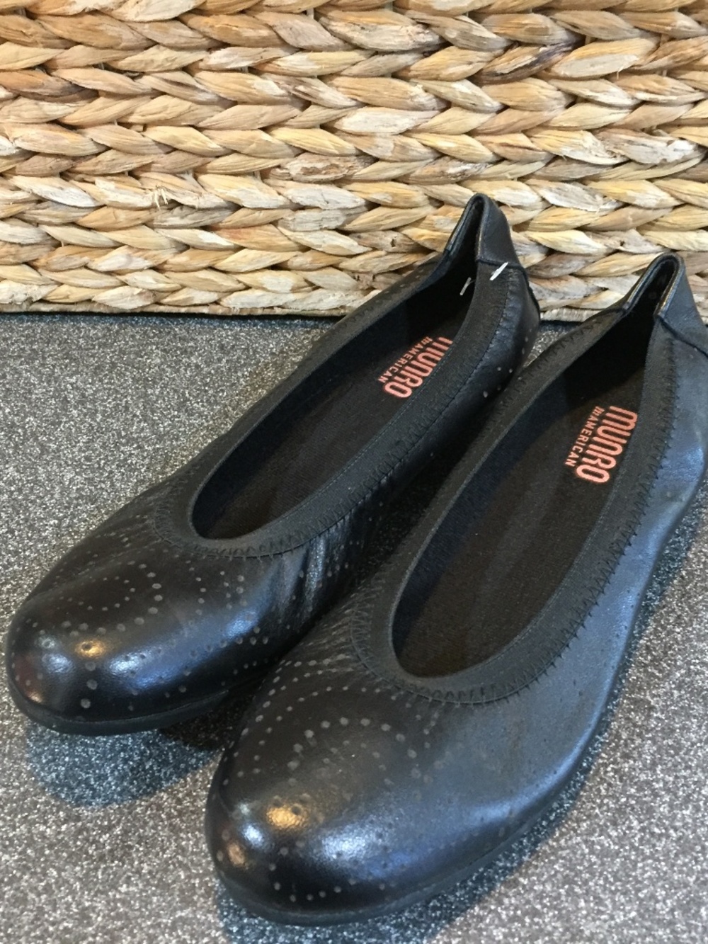 Munro Black Leather Ballet Flats